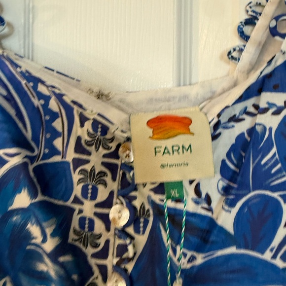 Farm Rio Blue Floral Women's Top - Picture 5 of 11